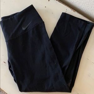 Nike Dri-Fit Crop Leggings